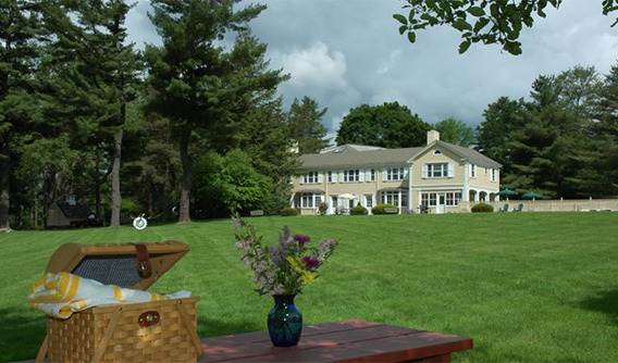 B&B In The Berkshires, Bed & Breakfast In The Berkshires, B&B's Berkshires, Berkshire B&B, Berkshire Bed & Breakfast, Berkshire Bed And Breakfast